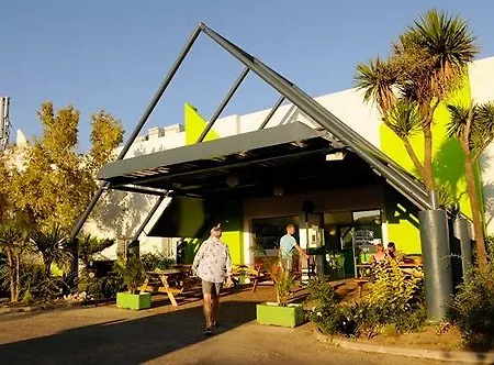 Lemon Vigneux Hotel *